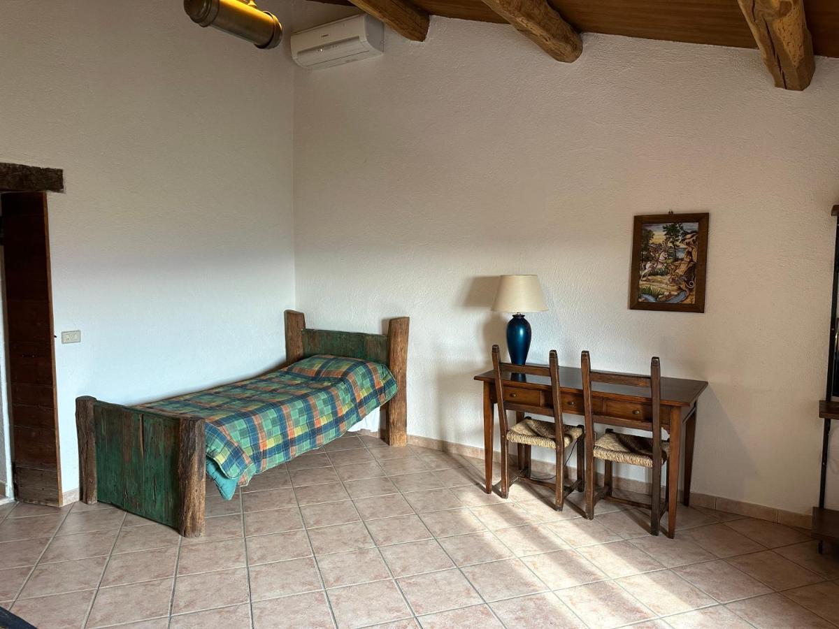 Relais Borgo Lizori Country House Campello sul Clitunno Exteriér fotografie