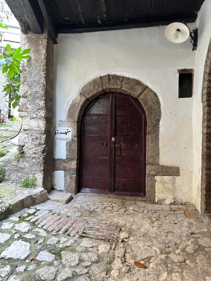Relais Borgo Lizori Country House Campello sul Clitunno Exteriér fotografie