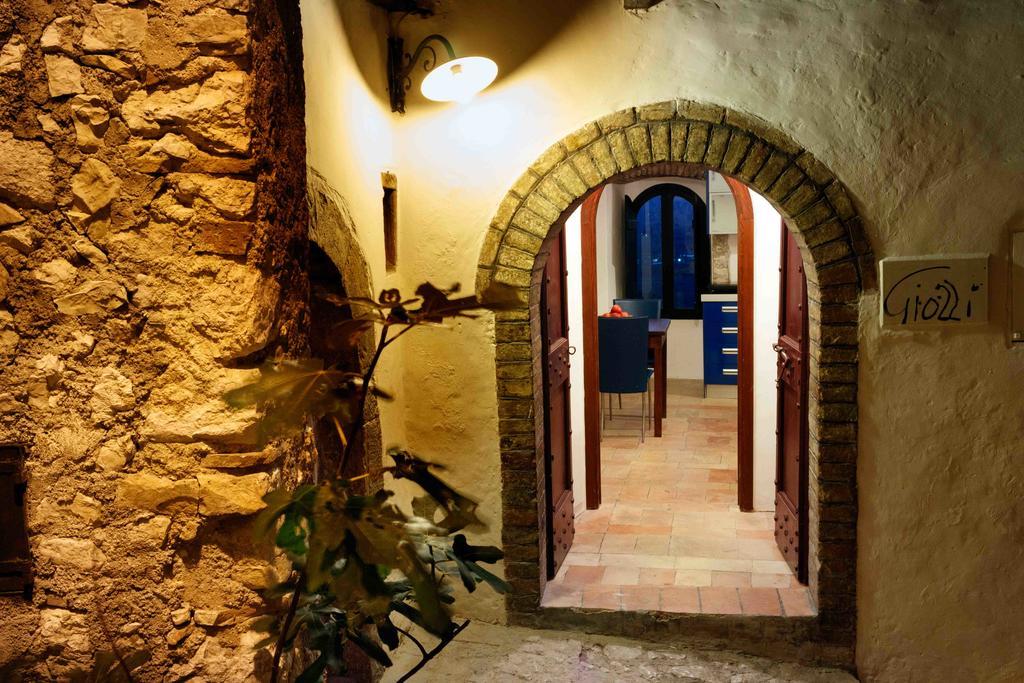 Relais Borgo Lizori Country House Campello sul Clitunno Exteriér fotografie