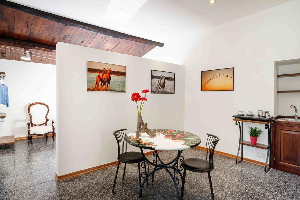 Relais Borgo Lizori Country House Campello sul Clitunno Exteriér fotografie