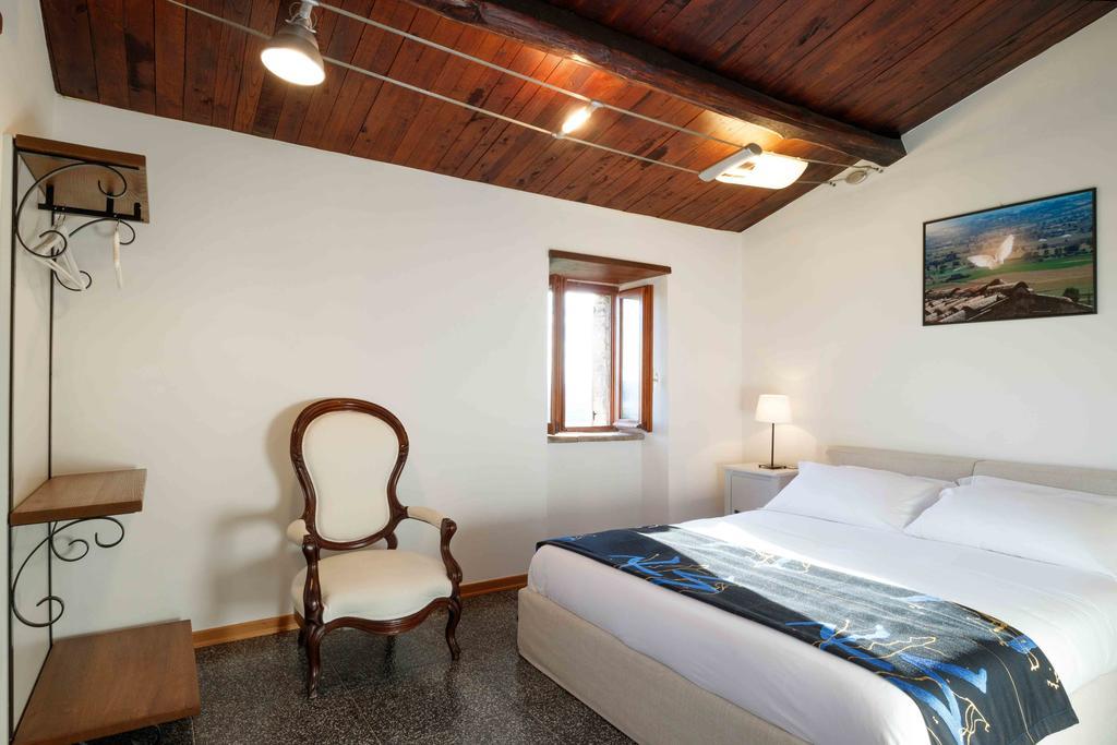 Relais Borgo Lizori Country House Campello sul Clitunno Exteriér fotografie
