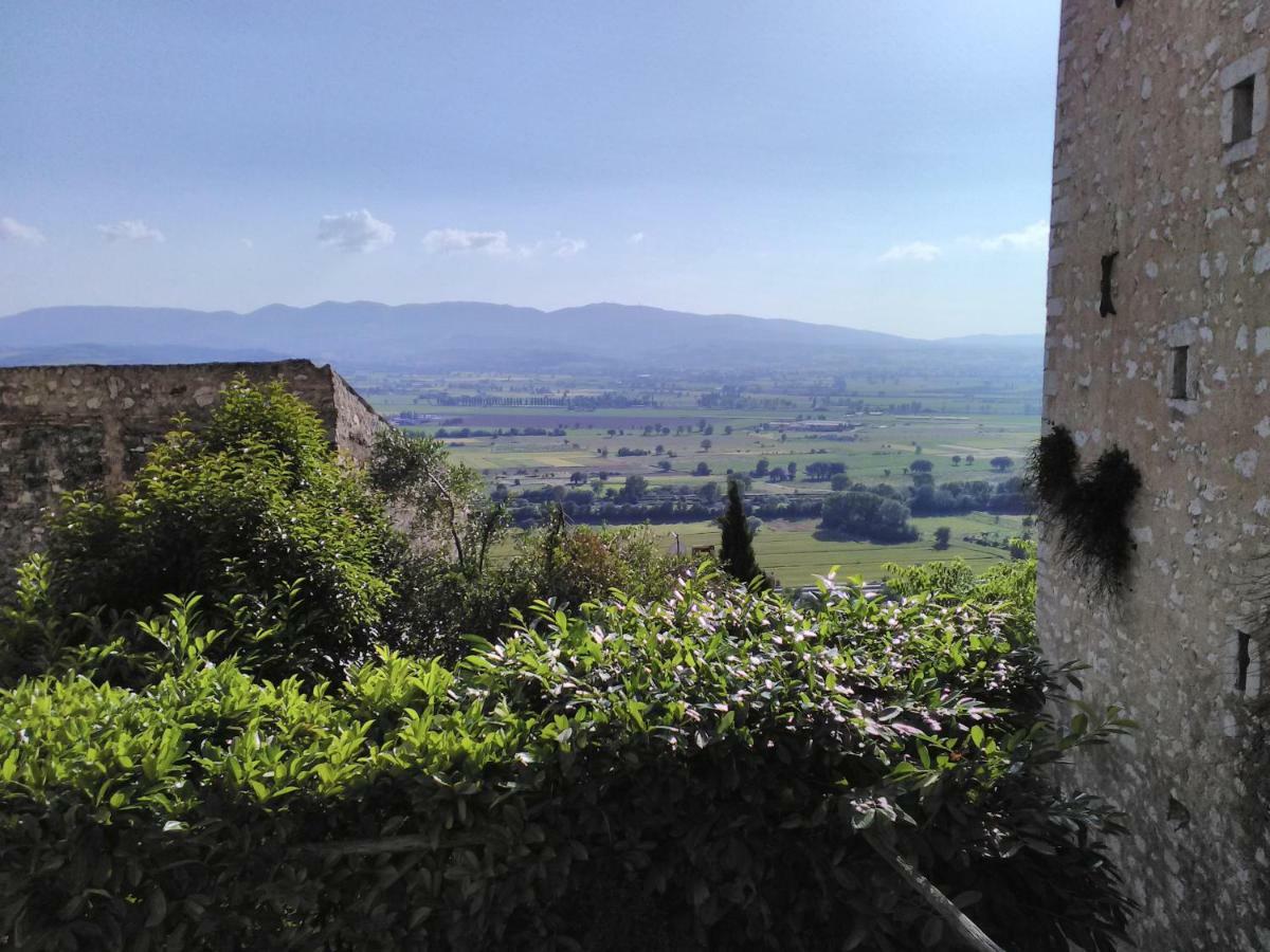 Relais Borgo Lizori Country House Campello sul Clitunno Exteriér fotografie